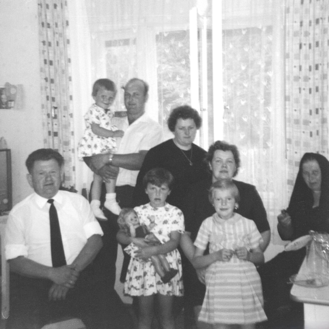 Familienbild: Erdely/Mohat