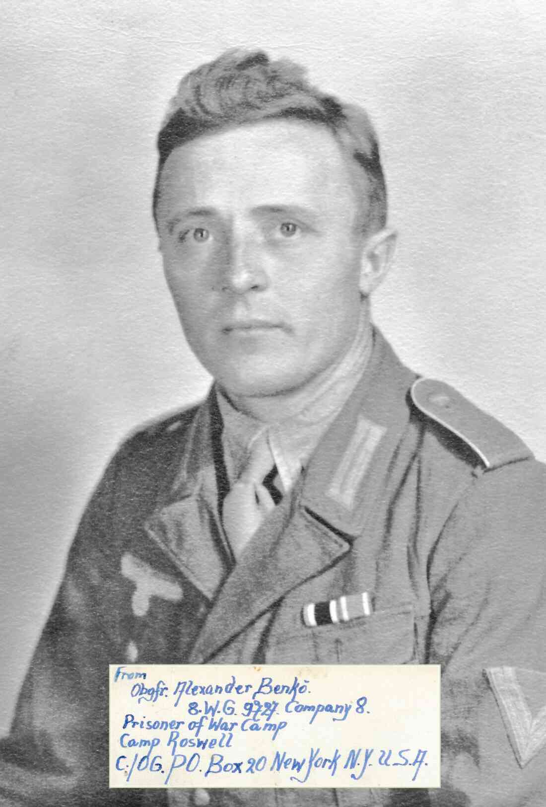 Obgfr. Alexander Benkö als Soldat der Deut. Wehrmacht - Portrait