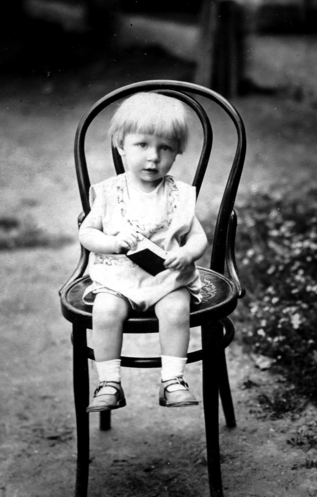 Portrait: Johann Unger jun. (*1930/+1997) im Kindesalter