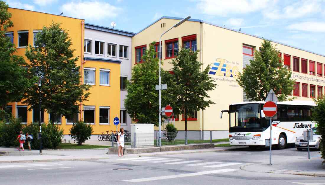 ZBG - Zweisprachiges Bundesgymnasium (Badgasse 7) - Geschichte der Institution