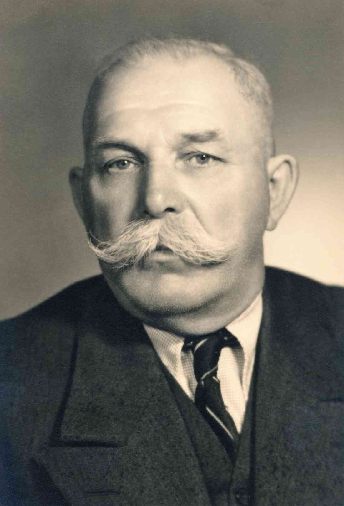 Johann Miertl (*1887/+1976) - Portrait