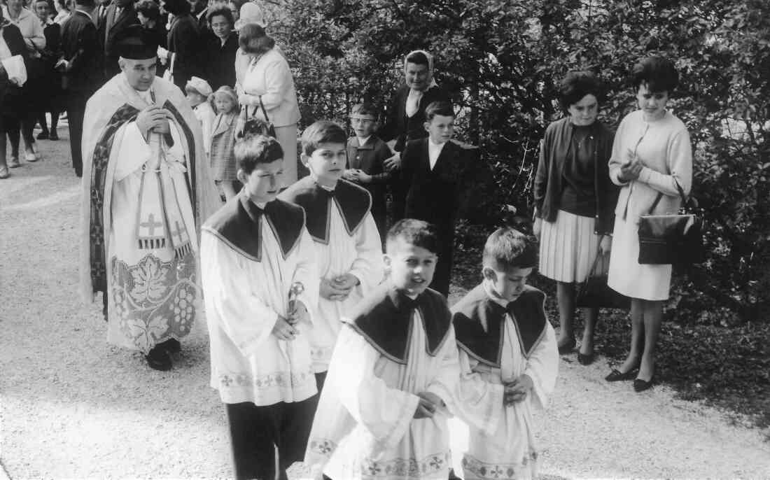 Röm. kath. Pfarrgemeinde: Hl. Erstkommunion  1964