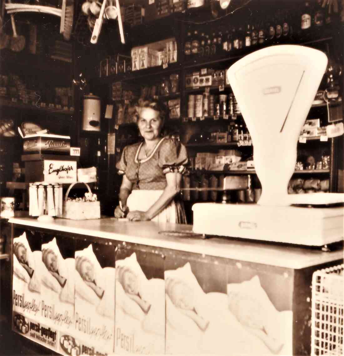 Kaufhaus Maria Glatz (Grazerstraße 26)