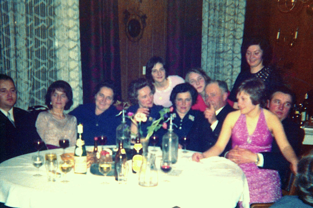 Ballvergnügen im Gasthof Neubauer - Muth/Hegedüs/Benedek/Osvald/Szabo