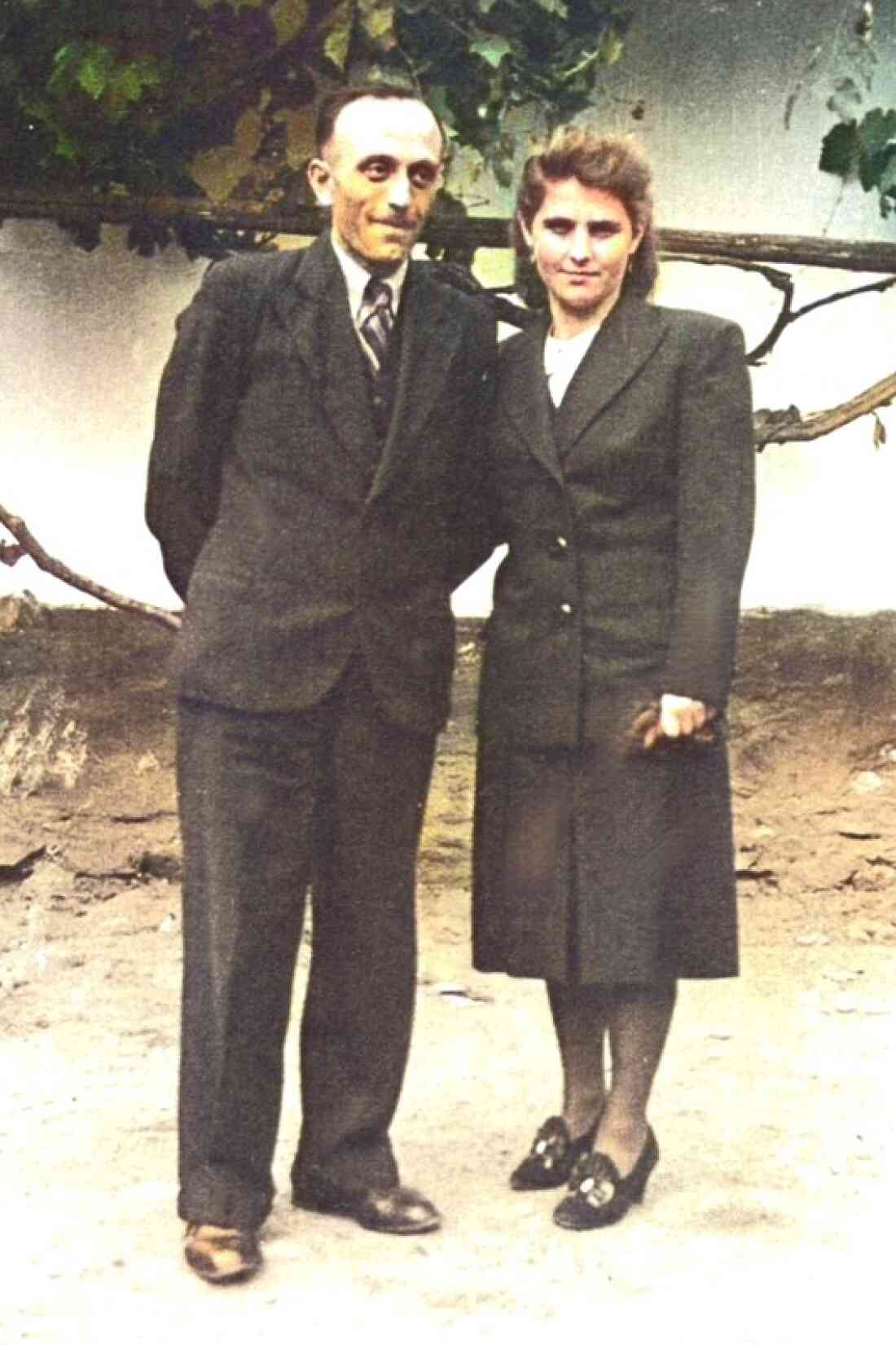 Das Brautpaar Samuel Pongracz (*1910/+1979) und Ida Miklos (*1914/+2007) Raimundgasse 41 am Tag der standesamtlichen Hochzeit