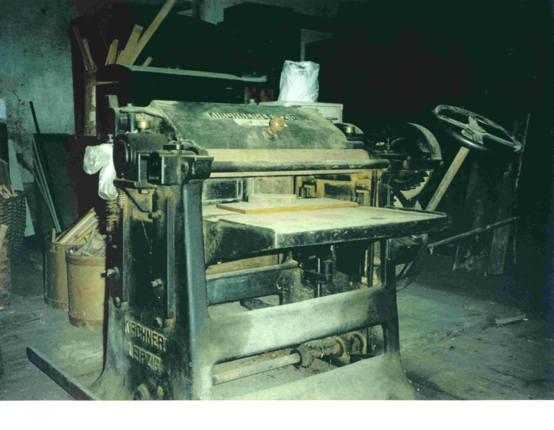 Hobelmaschine der Tischlerei Johann Pfeiler - OW 209 / Johann Straußgasse 10: Fabrikat Kirchner - Leipzig
