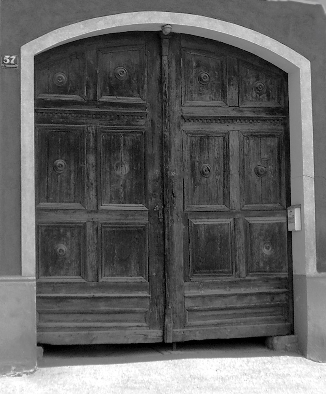 Detail - besondere Haustore: OW 84 / Steinamangererstraße 57 (Oberwart Druck)