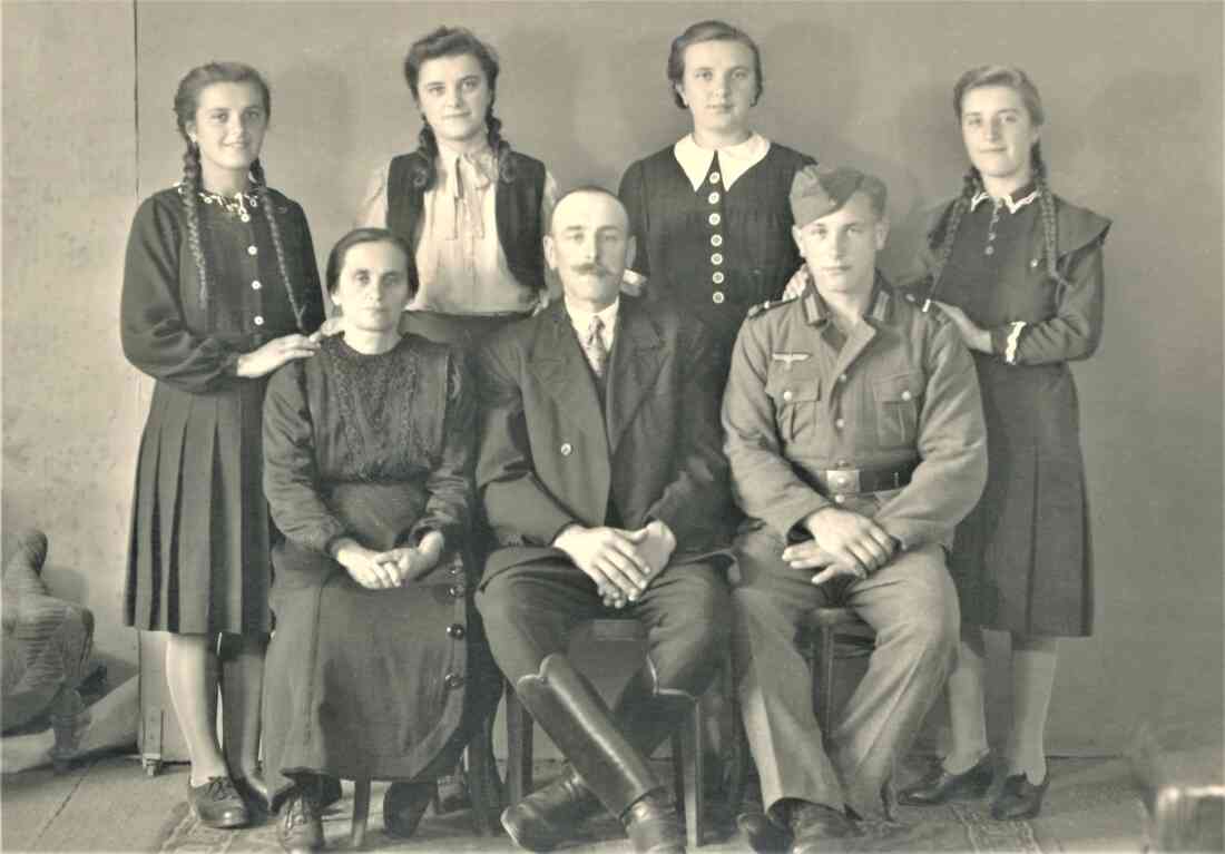 Familie Johann (*1898/+1973) und Juliane (geb. Imre, *1898/1984) Imre - OW 296/Rechte Bachgasse 51