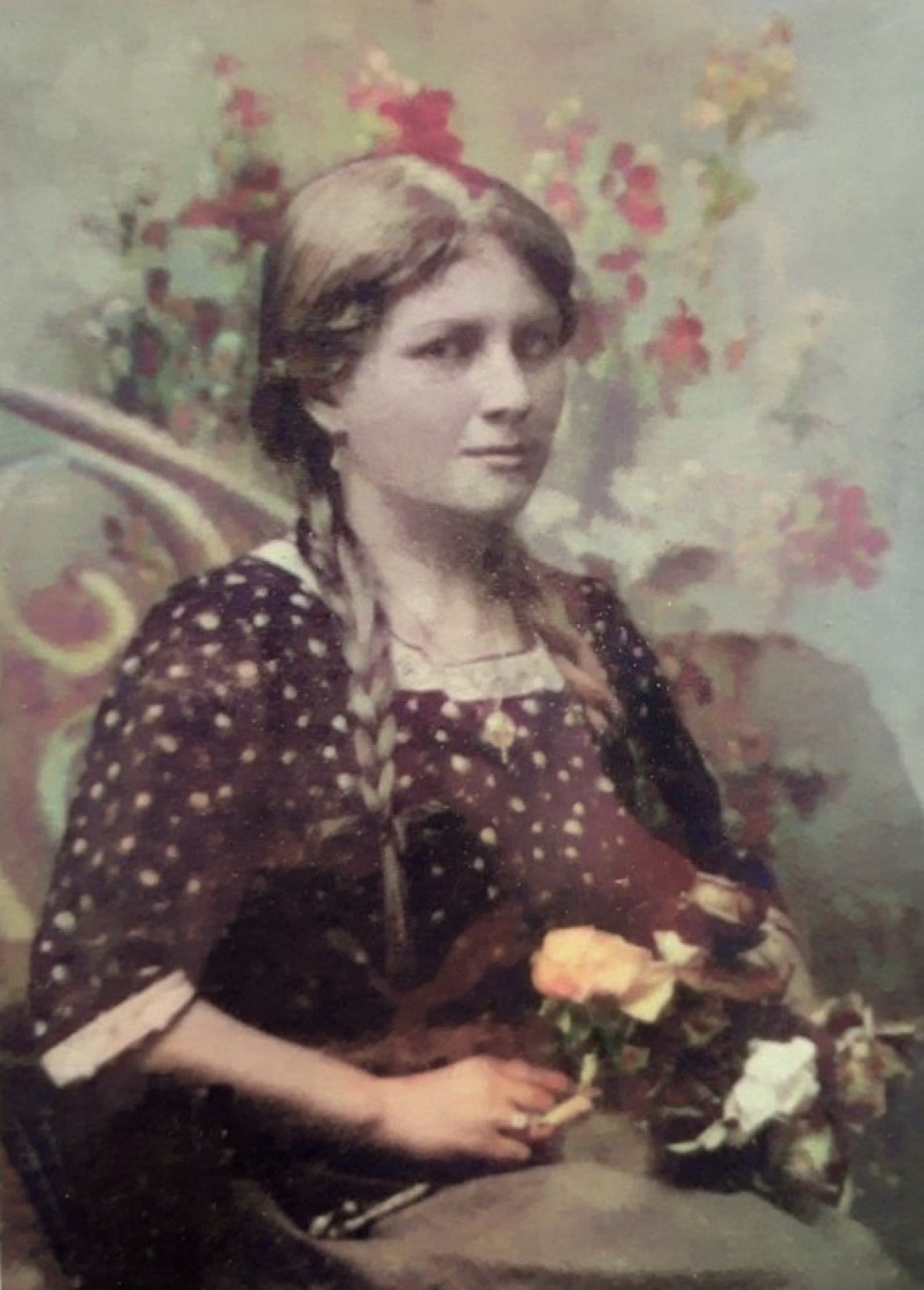 Anna Ifkovits (*1894/+1989) - Portrait