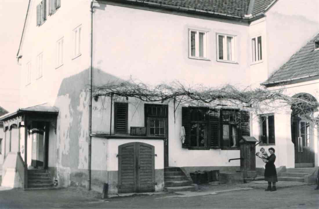 Hofseitige Ansicht des Gasthofs Zambo (Grazerstraße 71)