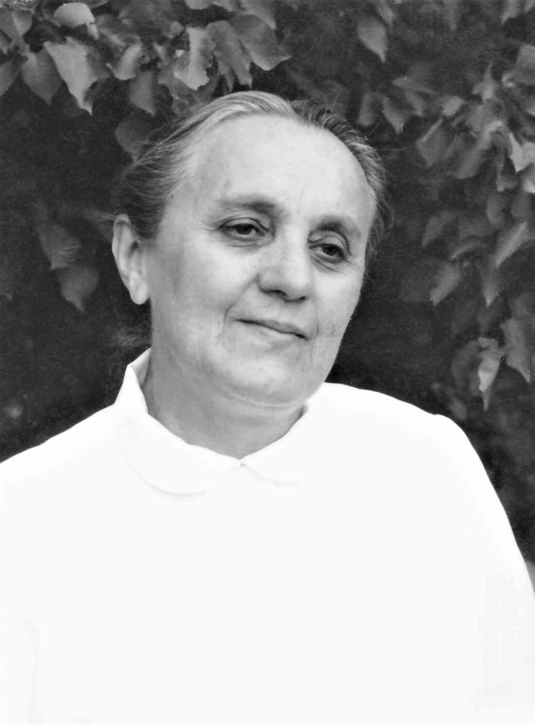 Zsofia Szabo (geb. Böcskör; *1910 / +1998) - Portrait