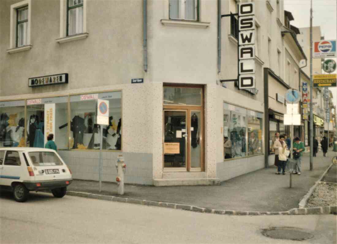 Geschäftslokal "Modewaren Oswald" - Wienerstraße 16