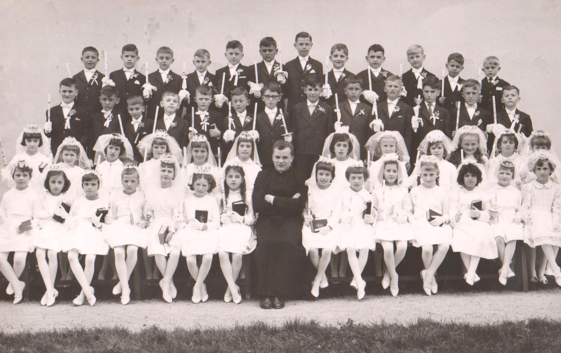 Röm. kath. Pfarre: Erstkommunion am 7. Mai 1964