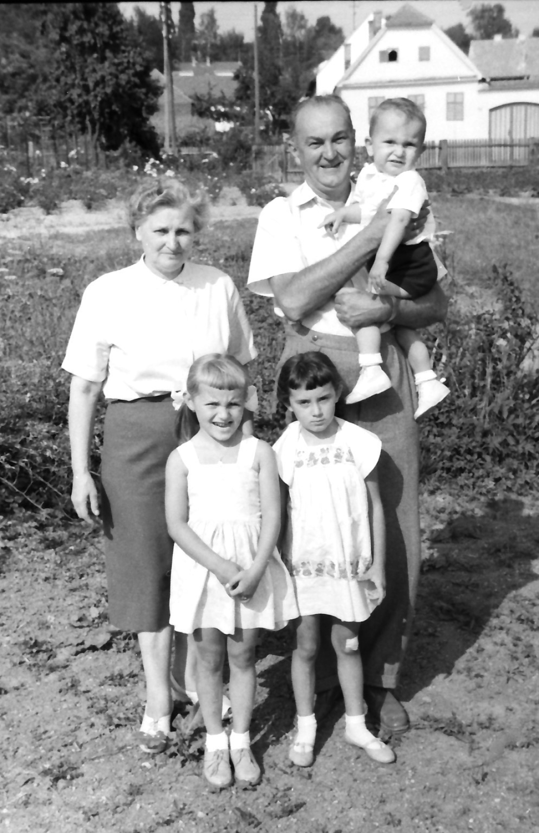 Gruppe von Verwandten und einer Freundin - Hicke/Leirer/Seper/Wiesbauer/Hruby/Graf/Langer