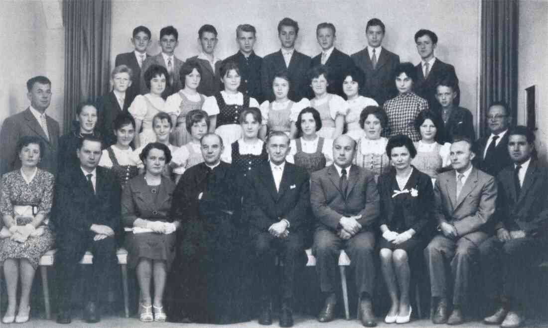 Klassenfoto der 4. Kl. Hauptschule 1959/60