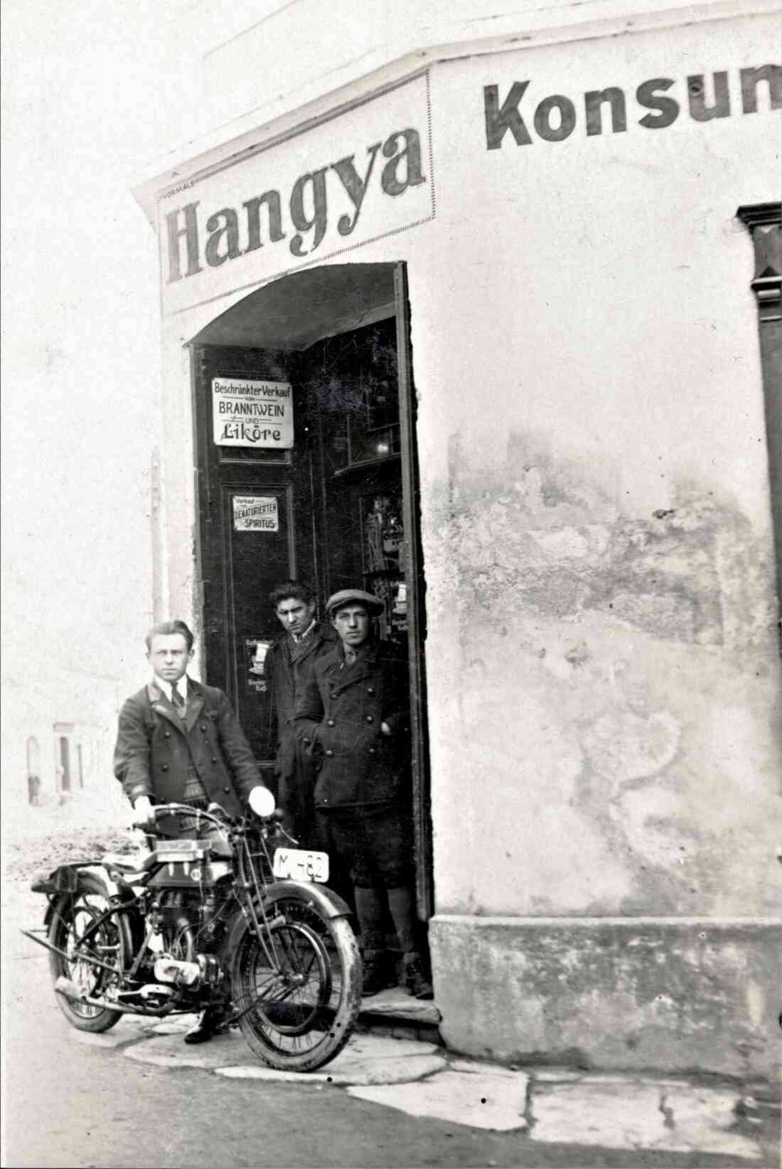 Hangya - Konsum (Hauptplatz 16)