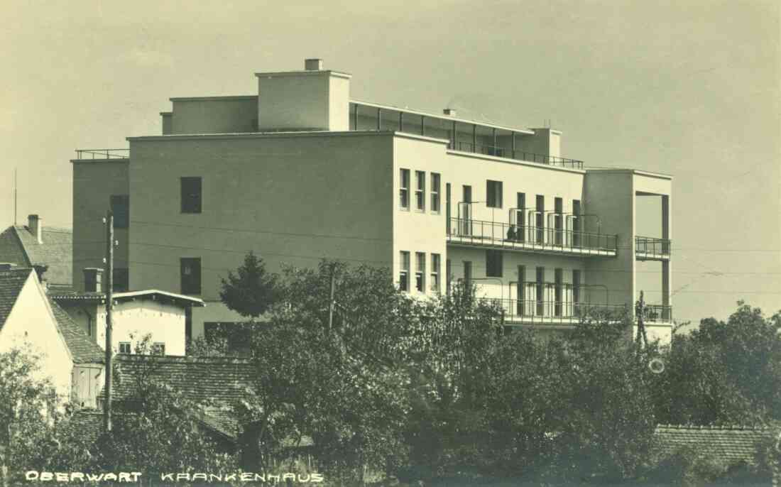 Krankenhaus (Spitalgasse / heute Dr.-Emmerich-Gyenge-Platz): Ansicht von Westen