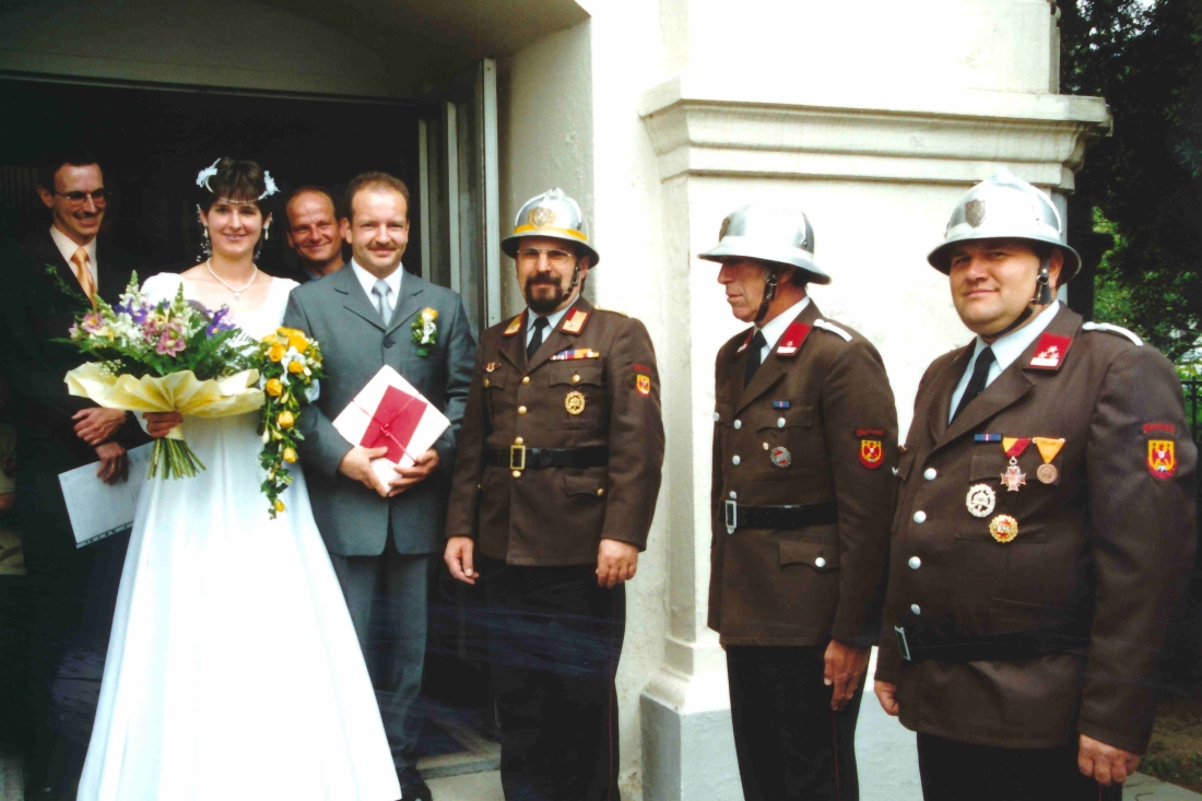 Feuerwehrhochzeit: Karin Farkas und Markus Arnhold