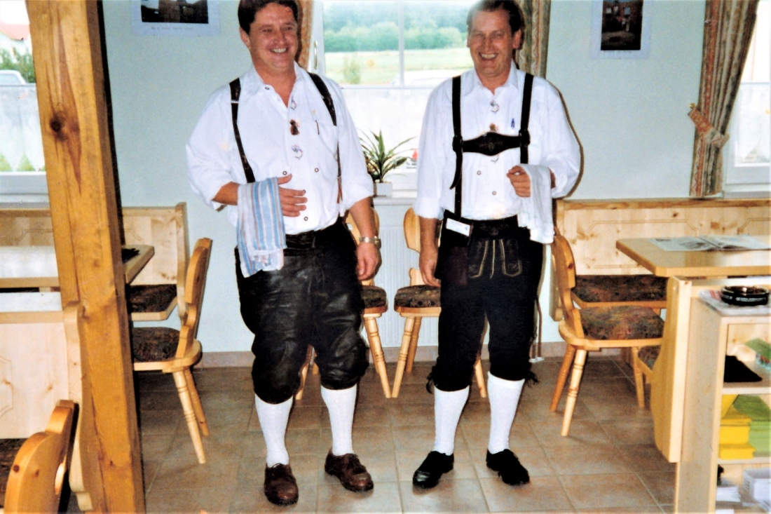 St. Martin: Eröffnung der Buschenschank Bernhard (Franz Korbadits Straße 39)