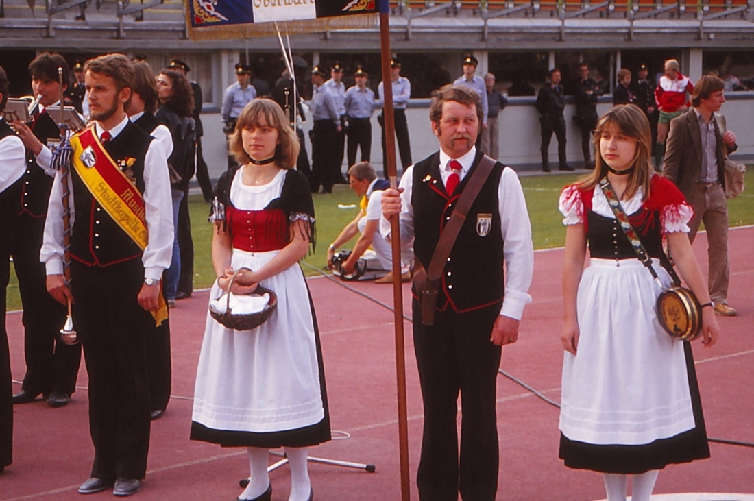 Stadtkapelle: Auftritt im Wr. Stadion - Schober/Fürst/Zambo/Zimmermann