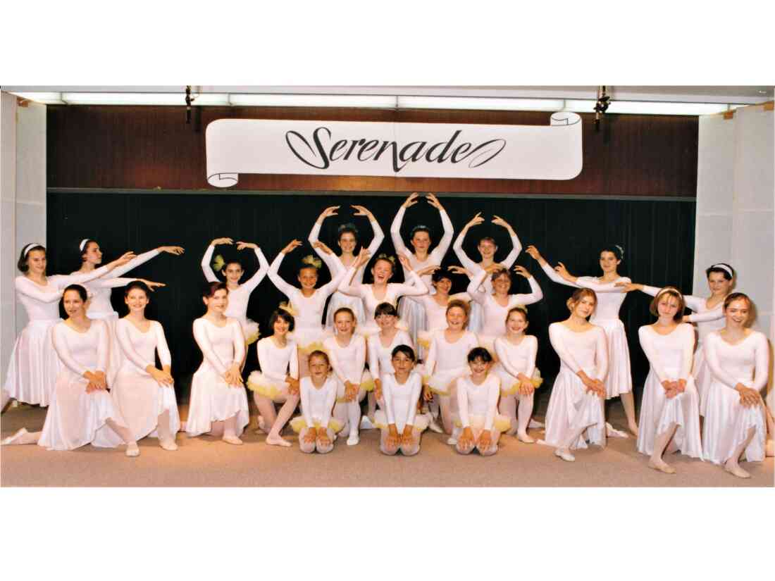 Städt. Ballettschule: "Serenade"