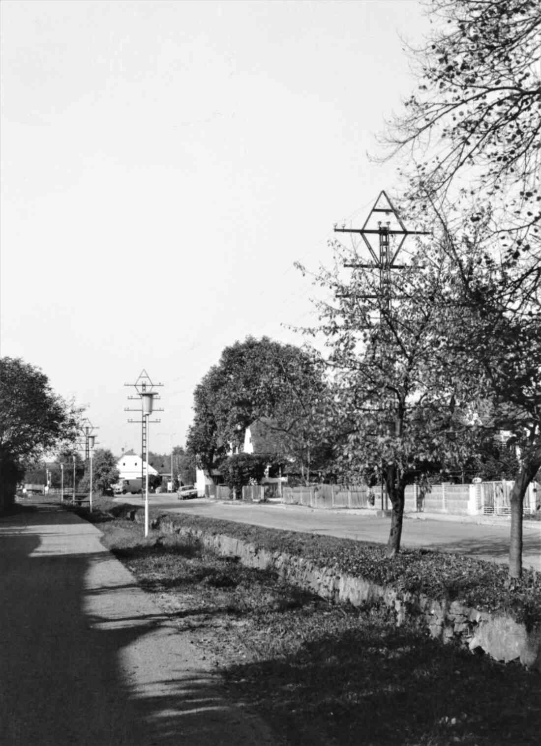 Blick von der Johann Straußgasse entlang des noch unverbauten Wehoferbachs in Richtung Grazerstraße