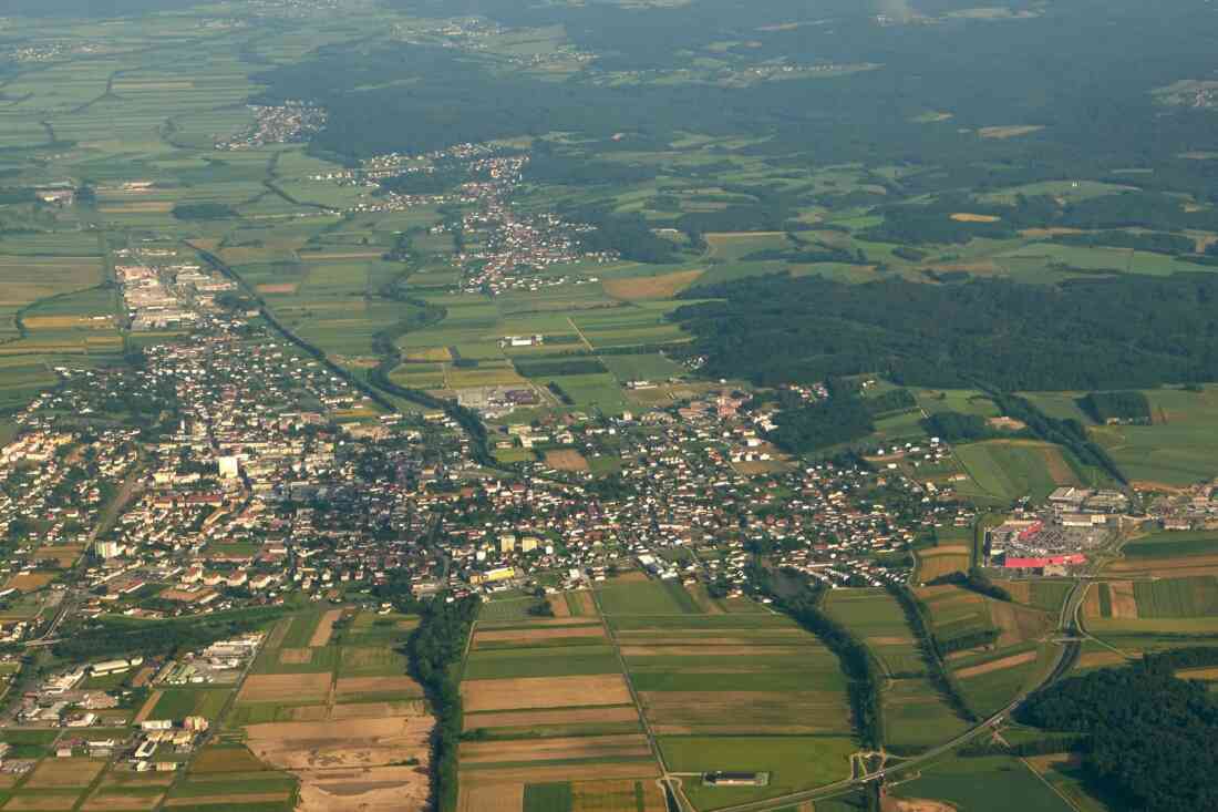 Flugaufnahme/Luftbild: Blick gegen Süden