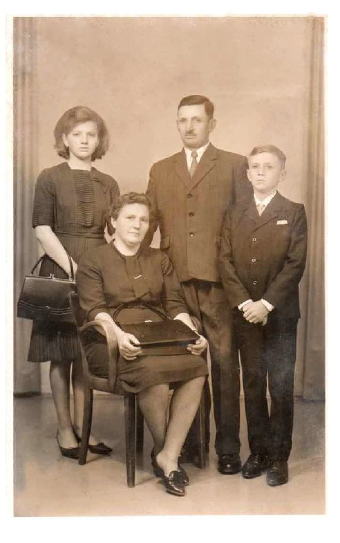 Familie Alexander und Juliane Kollar - Linke Bachgasse 50