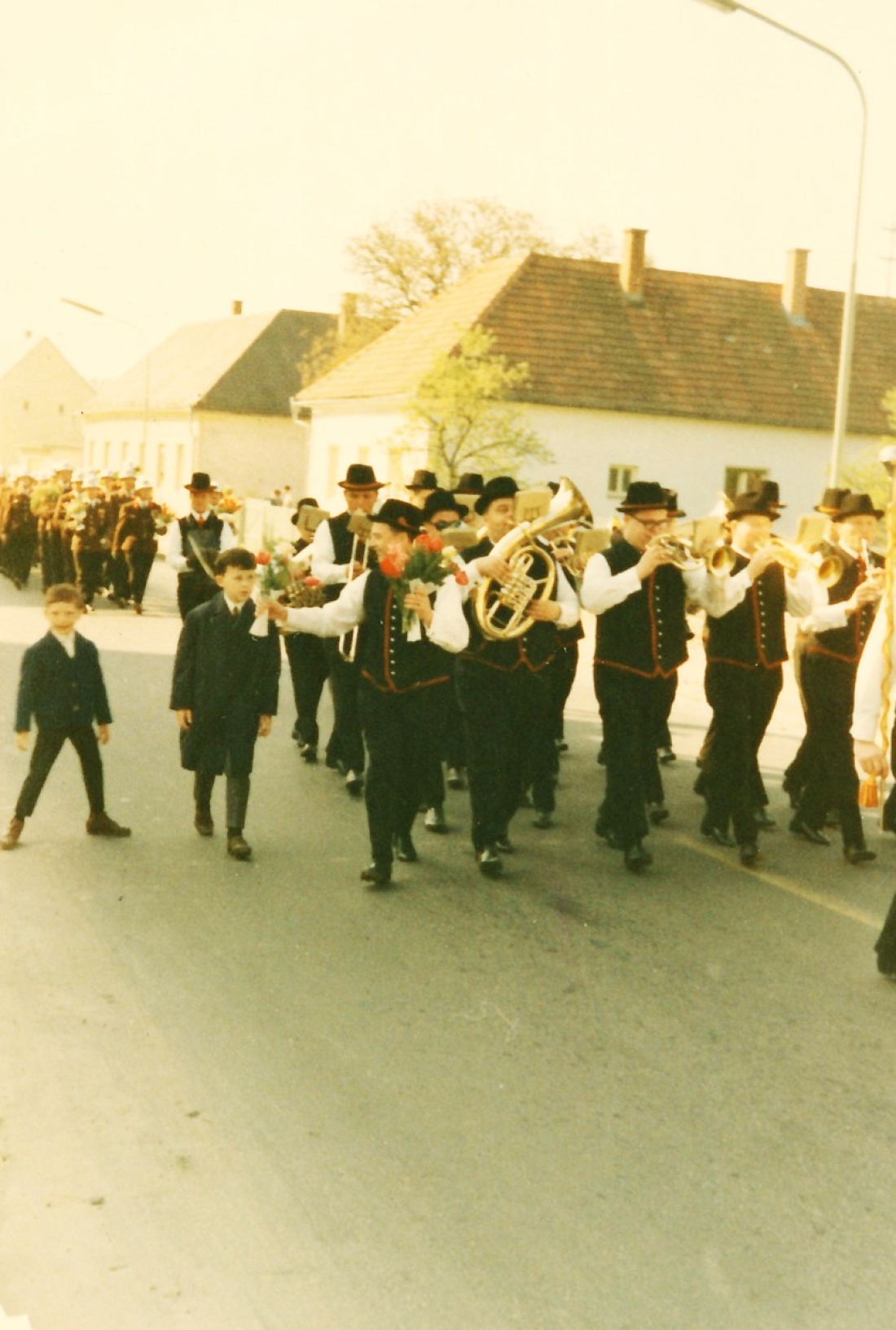 Stadtkapelle und Stadtfeuerwehr: Marsch zum 1. Mai 1966 - Langer/Sauer/Messner/Gamauf/Polster/Levonyak/Benedek