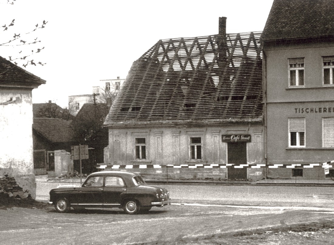 Cafe Eugen Strauss - Nachfolger Helmut Rummel (Steinamangererstraße 14) - bekannt sind auch die Schreibweisen Strauß und Strauhs