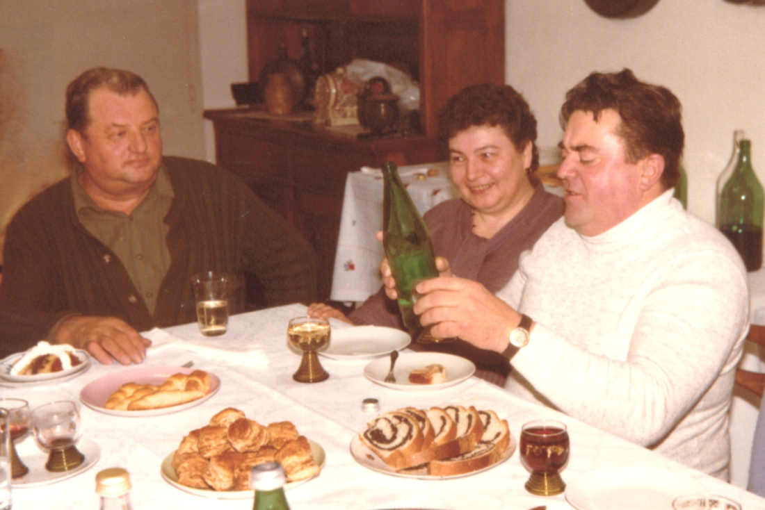 Geselliges Beisammensein mit "Salzstangerl, Grammelpogatscherl und Mohnstrudel" - Pirnar/Jobst