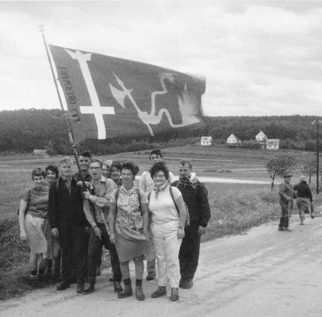 Röm. kath. Pfarre: Fußwallfahrt der kath. Jugend nach Mariazell - 1964