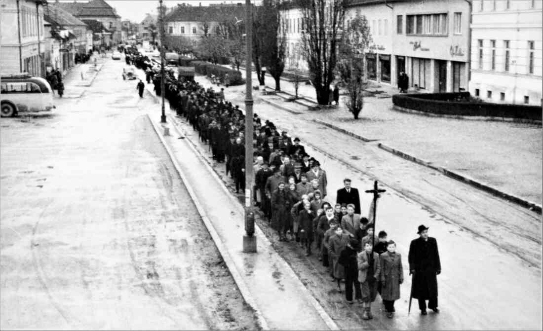 Feuerwehr: Trauerzug - Begräbnis Samuel Hutter +12.11.1957 (evang. AB)