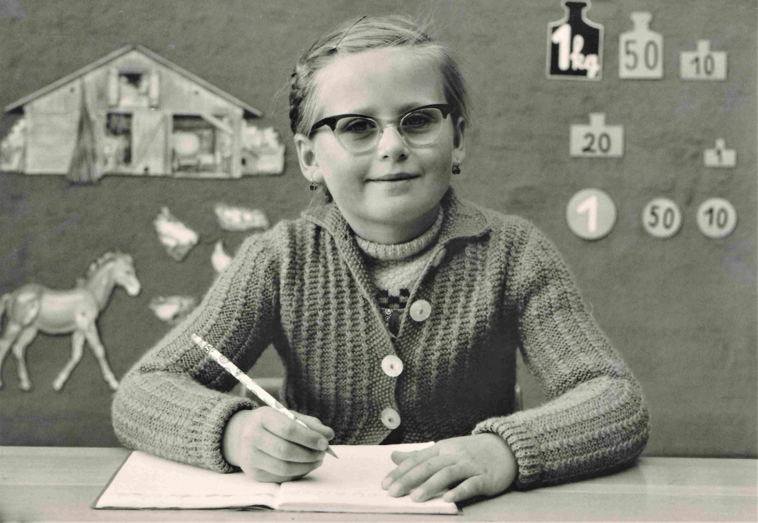 Aufnahme zum Muttertag: Juliana Böcskör (verh. Artner, *1956) - 3. VS