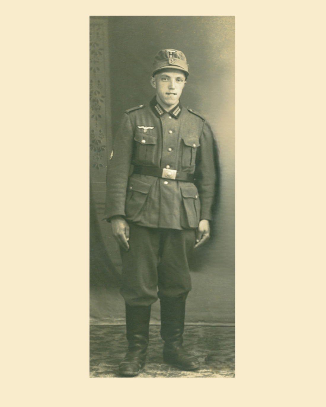 Gustav Brunner als Soldat der Deutschen Wehrmacht (*1913/+1943, gefallen im II.WK) - OW 220 / Raimundgasse 21