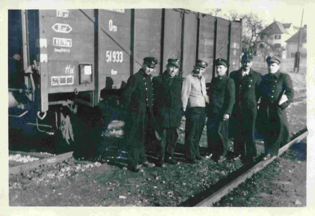 Mitarbeiter der ÖBB am Bahnhof Oberwart