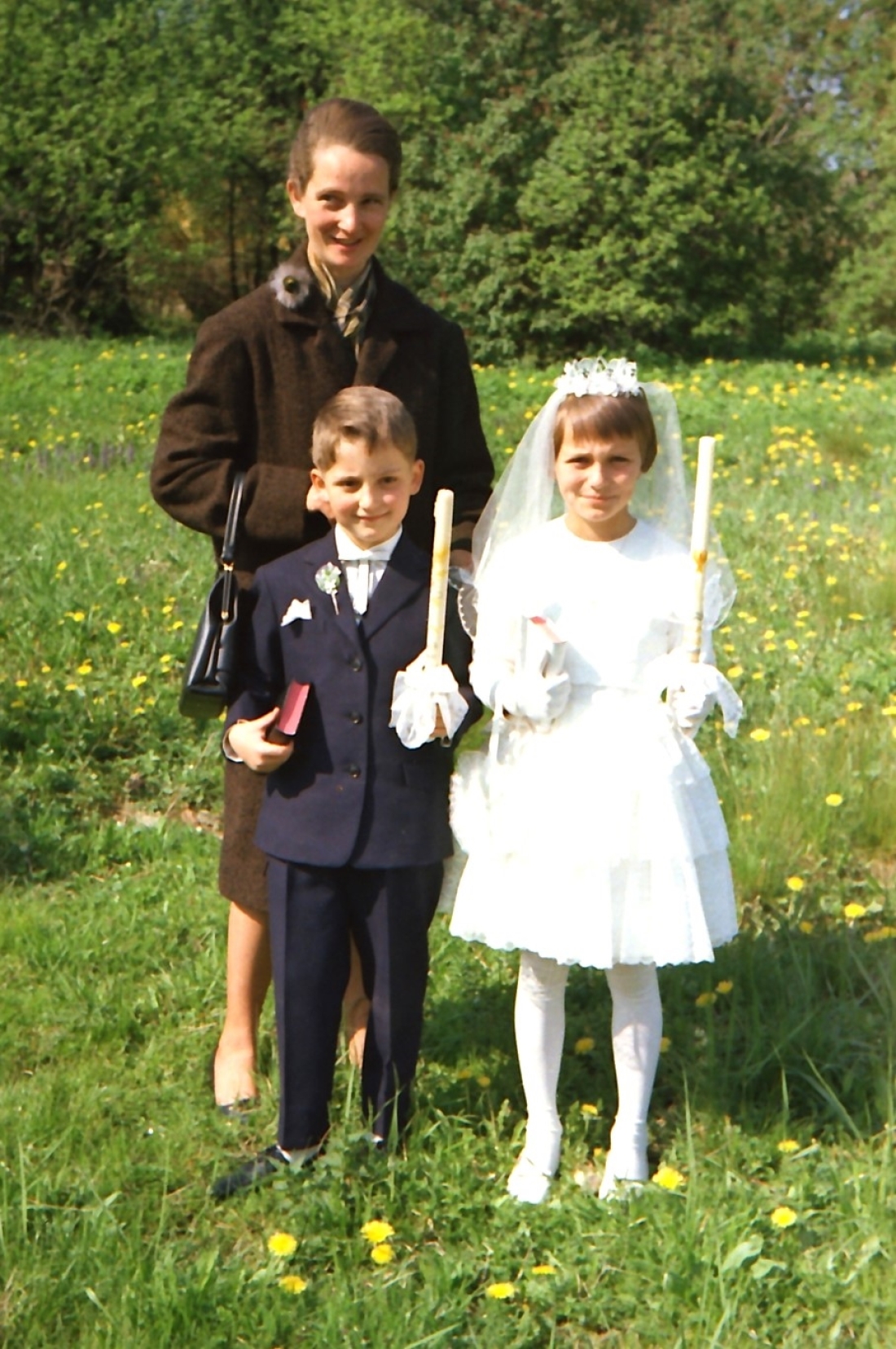 Hl. Erstkommunion E. Eigenbauer und E. Hicke - Langer