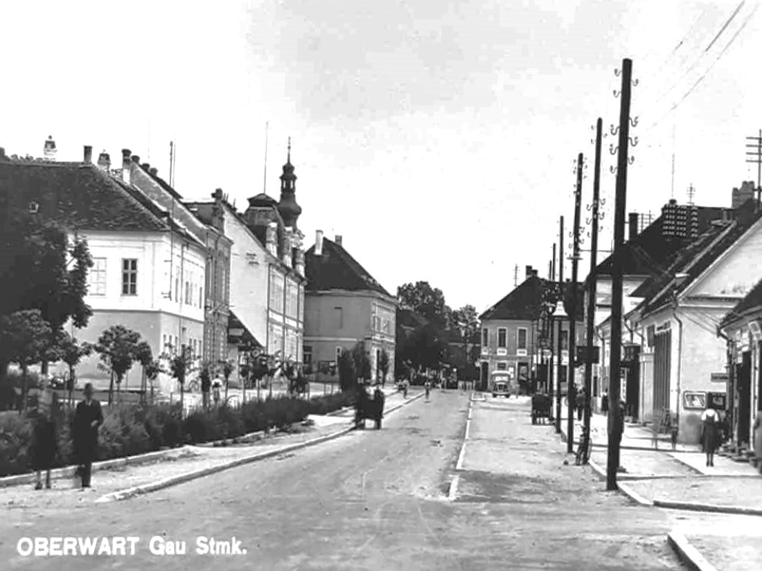 Ansichtskarte: Oberwart, Gau Stmk. - Adolf Hitler Platz  / früher Hauptstraße / dann Hauptplatz - während der Nazi-Zeit