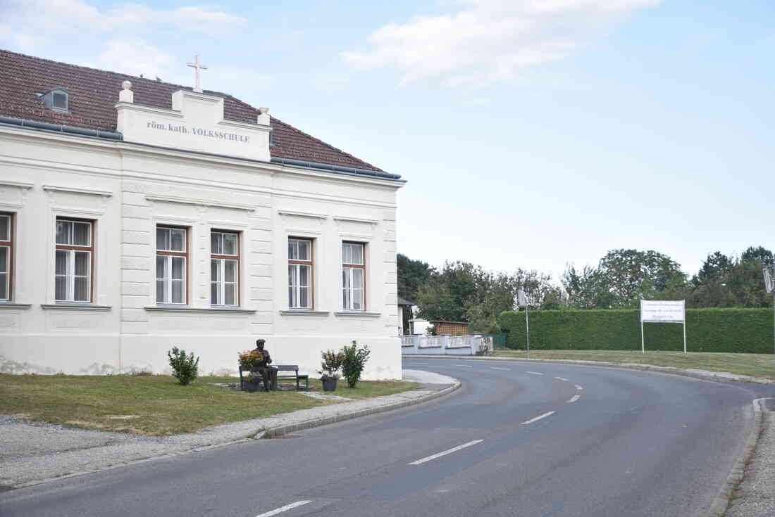 Ehemalige Volksschule in St. Martin/Wart - Gemeindezentrum