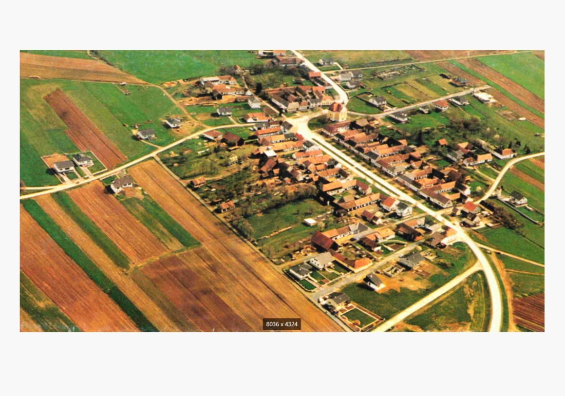 Flugaufnahme/Luftbild: St. Martin gegen Osten