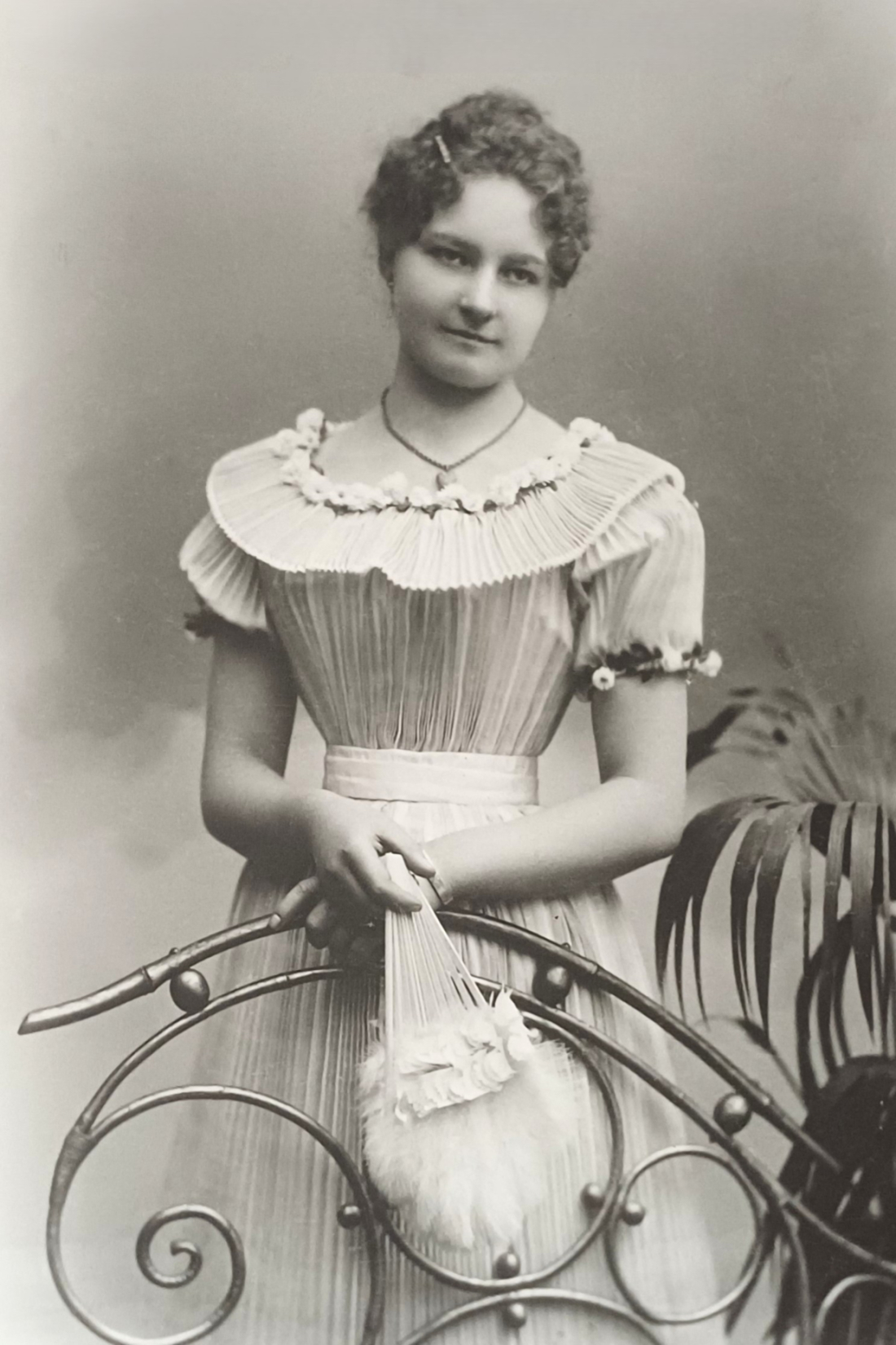 Portrait: Anna Fliegenschnee (* 22. Mai 1884)