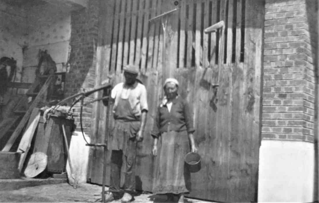 Alexander und Karoline (geb. Kasper) Zambo - Linke Bachgasse 8