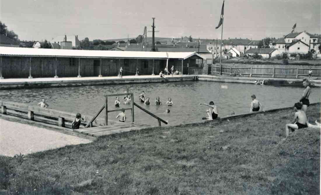 Das Freibad - damals noch "Schwimmbad" genannt