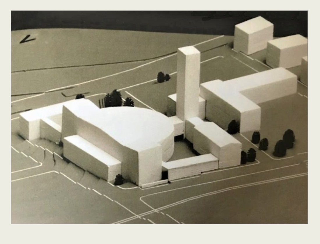 Bau der neuen röm. kath. Osterkirche - Architektenwettbewerb: Modell des eingereichten Projekts von Architekt Tibor Brestyansky - Großpetersdorf