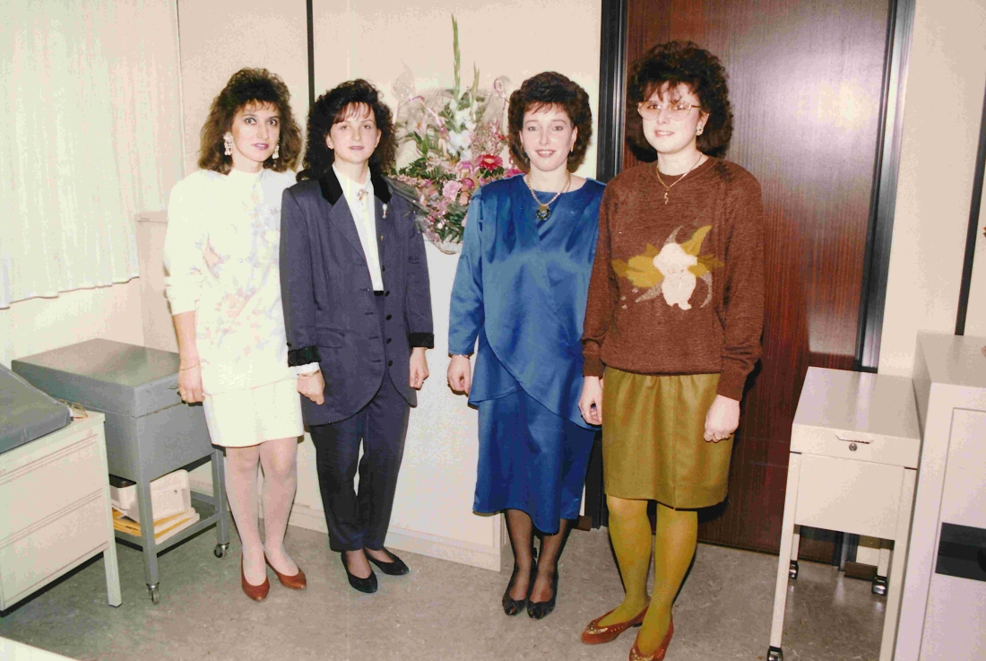 Die Mitarbeiterinnen der Firma VW-Audi Karl Vasitz (später Porsche Oberwart), Wienerstraße 93 – Cserer/Böröcz/Schneemann/Guger