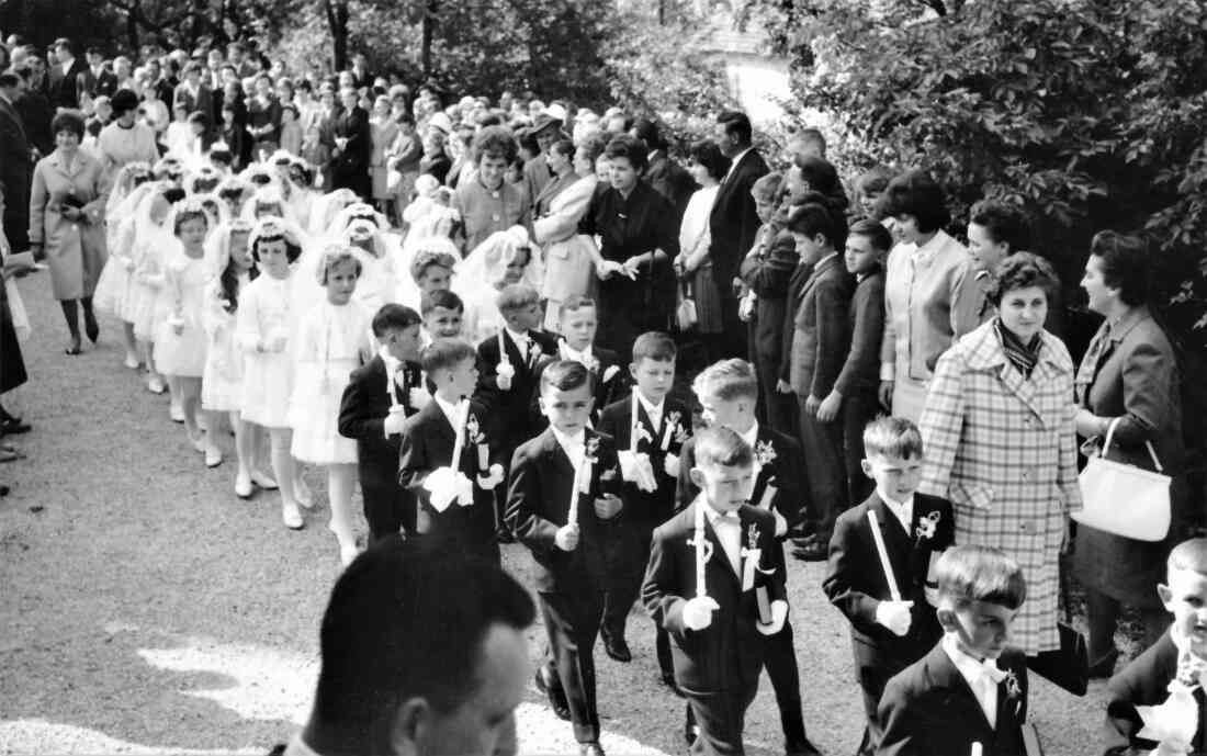 Röm. kath. Pfarrgemeinde: Hl. Erstkommunion  1964