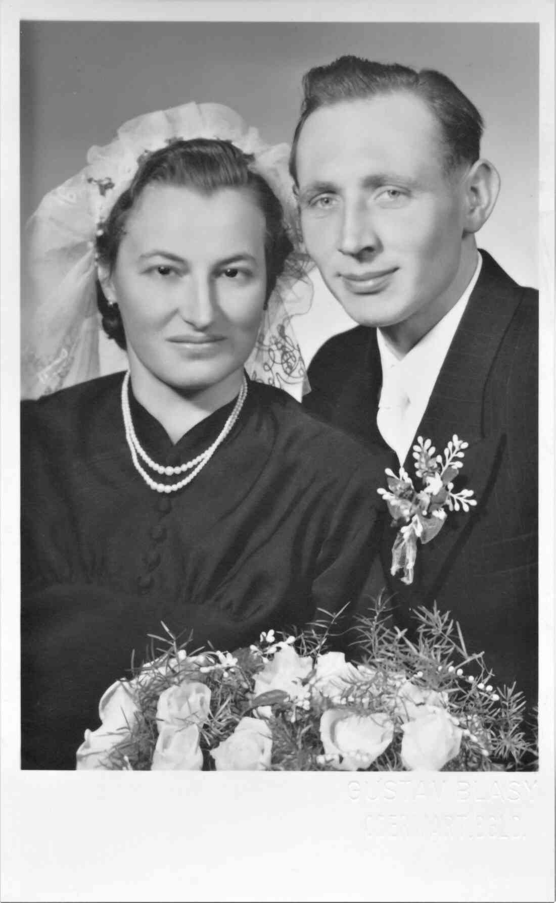 Das Hochzeitspaar Elisabeth Benedek (*1930) und Michael Tölly (*1928)