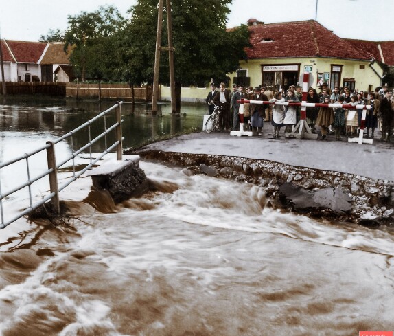 Hochwasser im Bereich Kreuzung Grazerstraße / Bachgasse