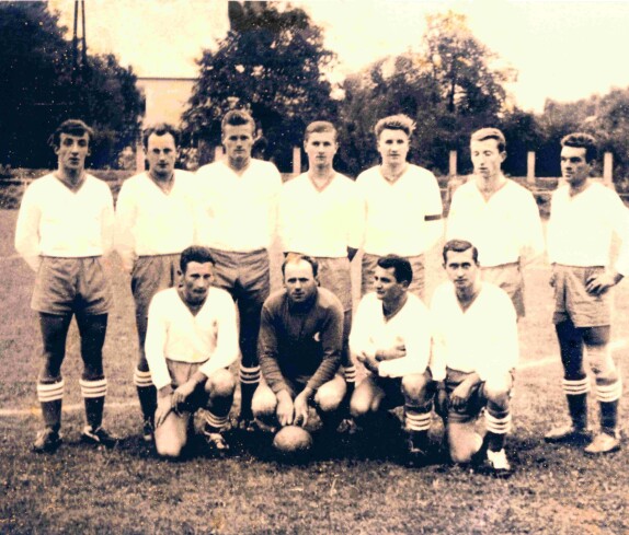 Fußball: die Mannschaft des SC-Oberwart um 1959