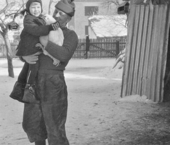 Alexander Osvald mit seinem Neffen Alfred Tölly (Pinkagasse 12)